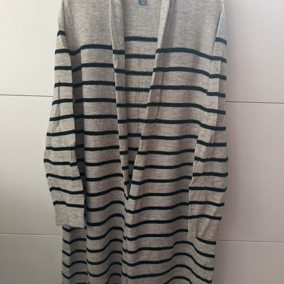 Old Navy Women Sweater Wrap Coat Stripped - Picture 4 of 16